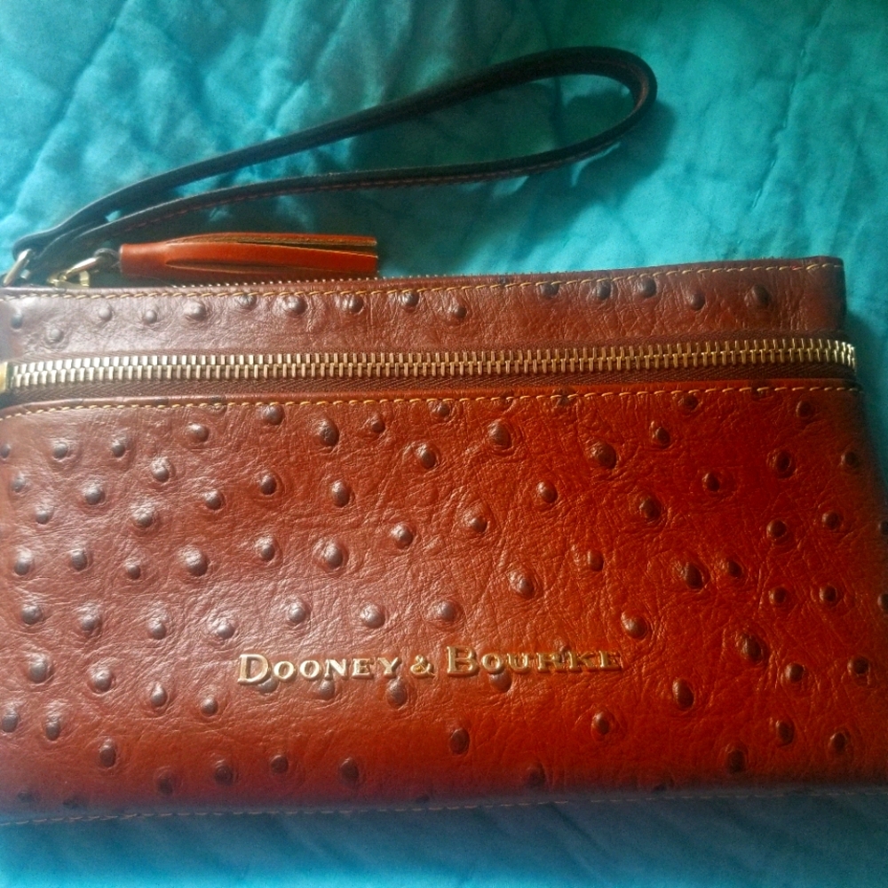 Dooney and Bourke wristlet